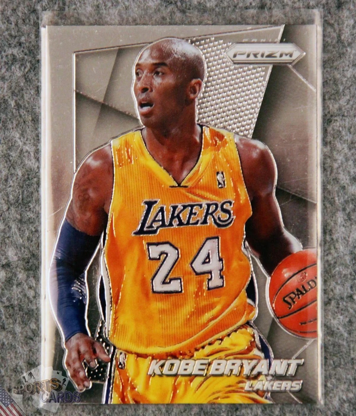 2014-15 Kobe Bryant #136 Panini Prizm-front