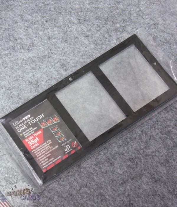 Ultra PRO One-Touch Magnetic Holder Black Border 3-Card