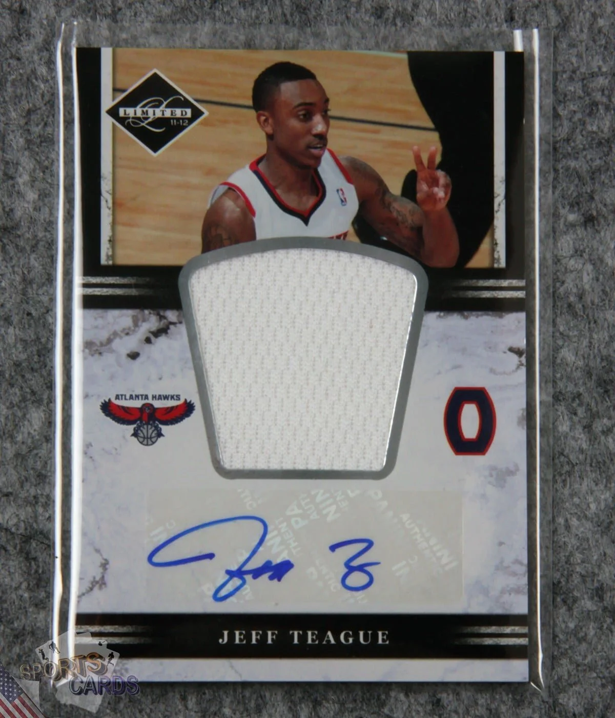 2012-13 Jeff Teague #12 Panini Limited Patch Autograph /99