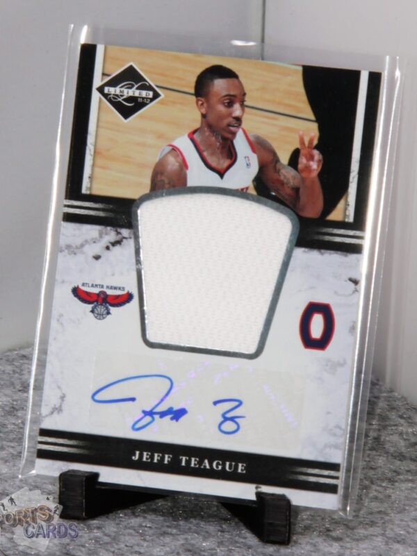 2012-13 Jeff Teague #12 Panini Limited Patch Autograph /99-stand