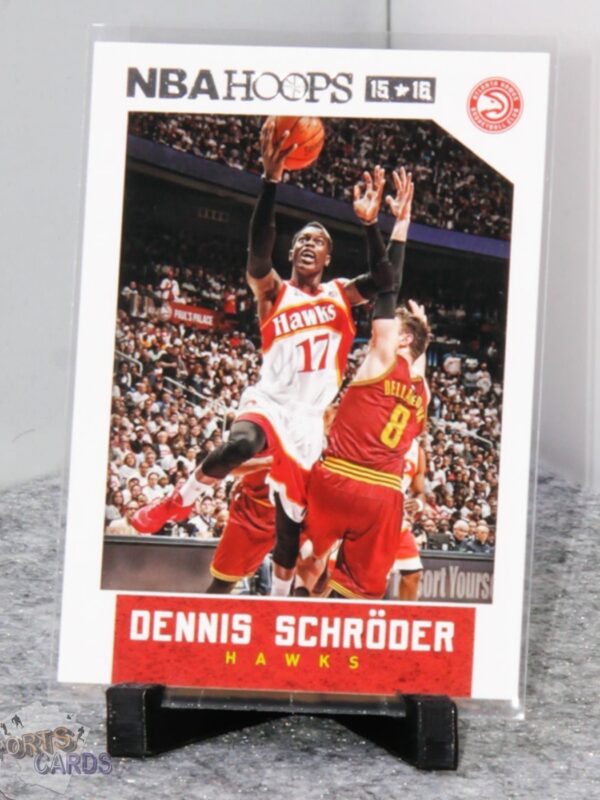 2015-16 Dennis Schroder #89 Panini NBA Hoops - Afbeelding 3