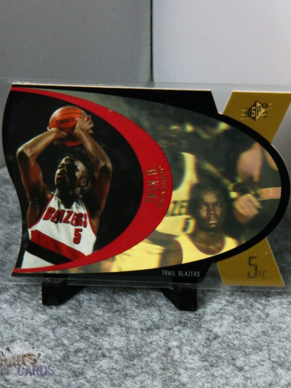1997-98 Jermaine O'Neal #SPX39 Upper Deck SPx Die-Cut Hologram-stand