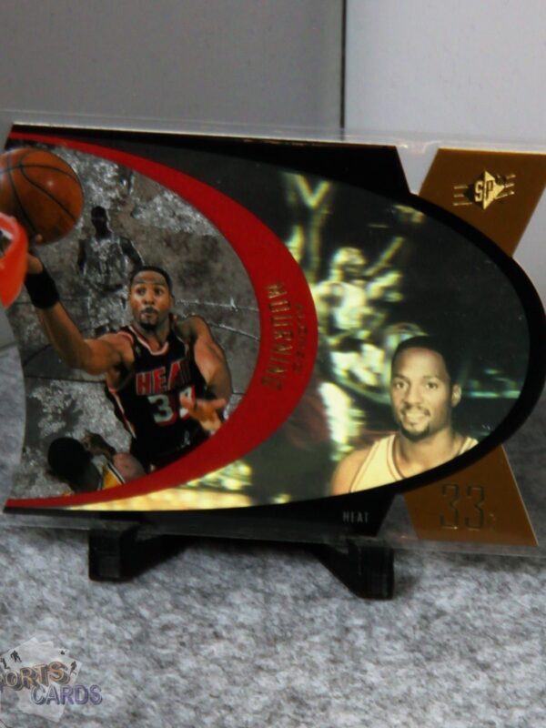 1997-98 Alonzo Mourning #SPX25 Upper Deck SPx Die-Cut Hologram Gold-stand