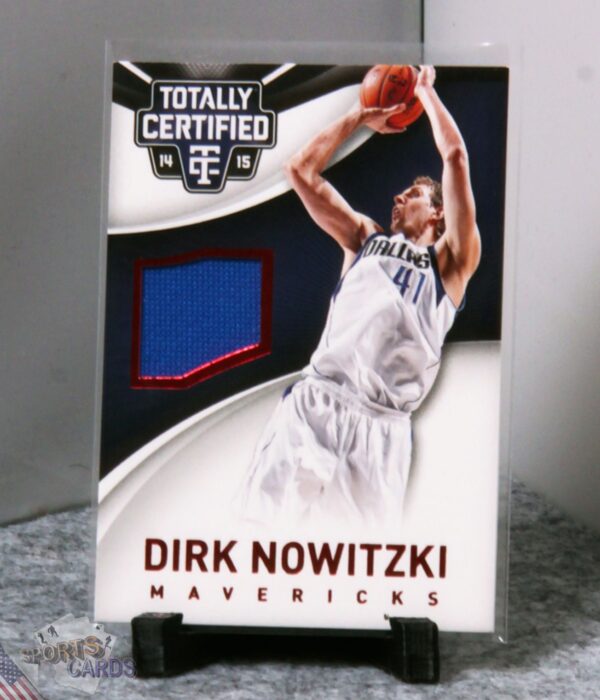 2014-15 Dirk Nowitzki #31 Panini Totally Certified Jerseys Red Parallel /249-stand