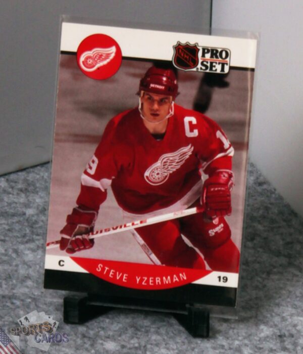 1990-91 Steve Yzerman #79 Pro Set-stand