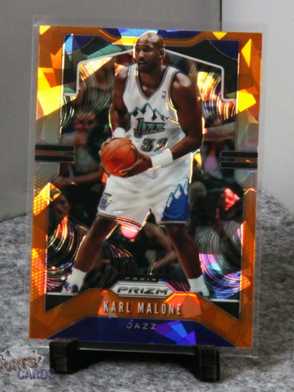 2019-20 Karl Malone #19 Panini Prizm Orange Cracked Ice Prizm-stand