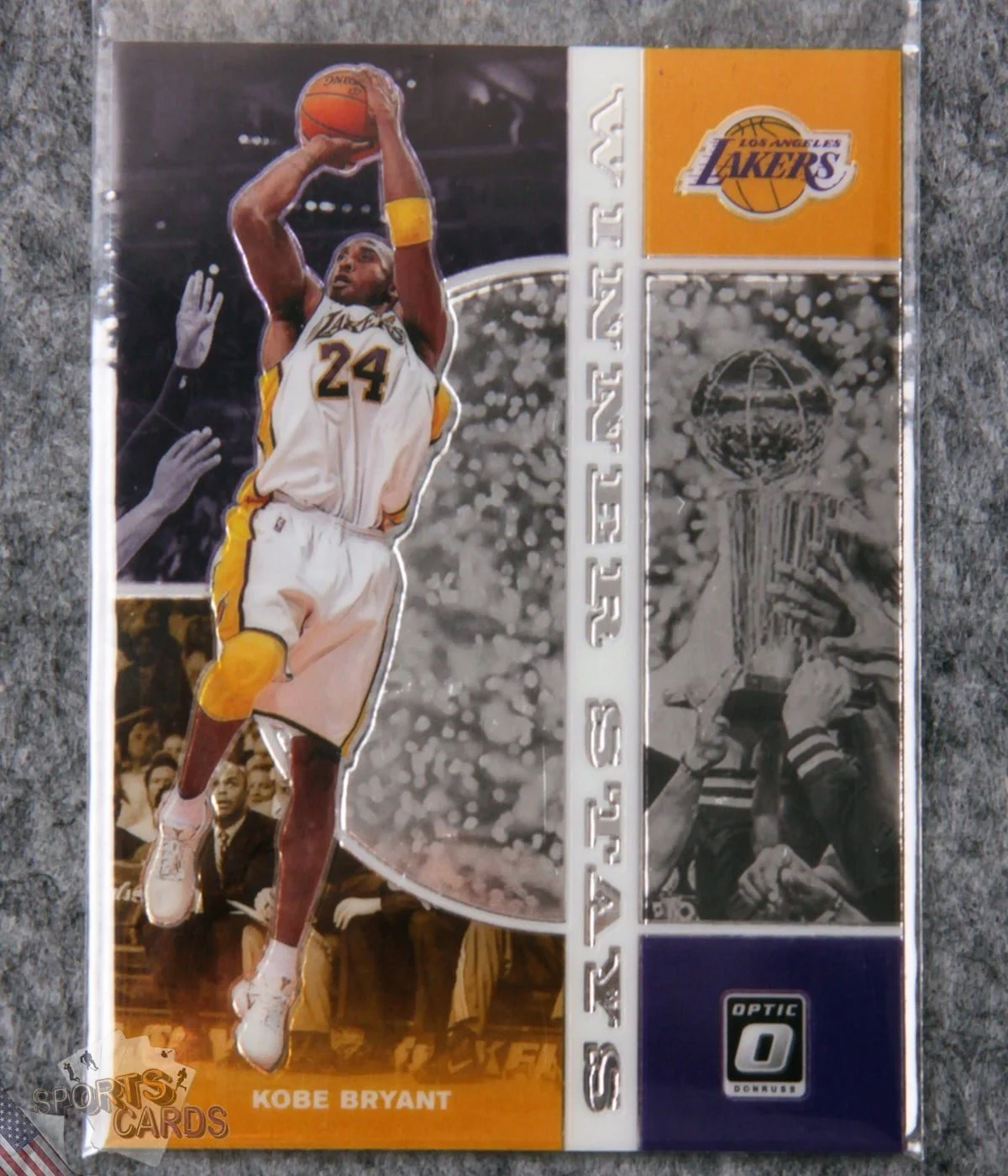 2019-20 Kobe Bryant #12 Panini Donruss Optic Winner Stays-front