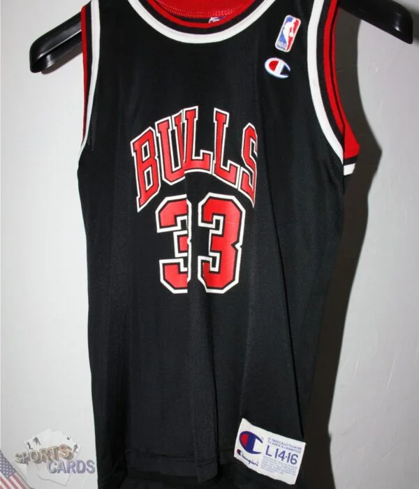 Scottie Pippen #33 Chicago Bulls NBA Road Basketball Jersey-front