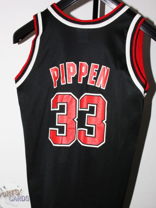 Scottie Pippen #33 Chicago Bulls NBA Road Basketball Jersey-back