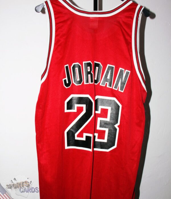 Alternative view of Michael Jordan #23 Chicago Bulls NBA Road Basketball Jersey - XL