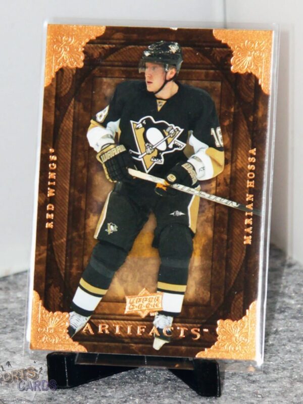 2008-09 Marian Hossa #34 Upper Deck Artifacts-stand