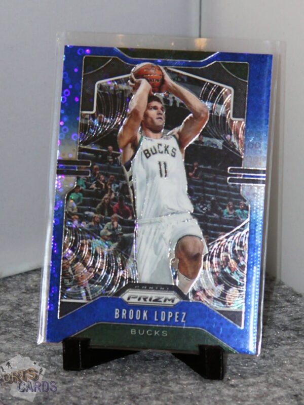 2019-20 Brook Lopez #234 Panini Prizm Fast Break Blue Prizms-stand
