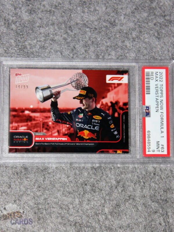 2022 Max Verstappen #63 Topps Now Formule 1 Red PSA 9 MINT /99-front