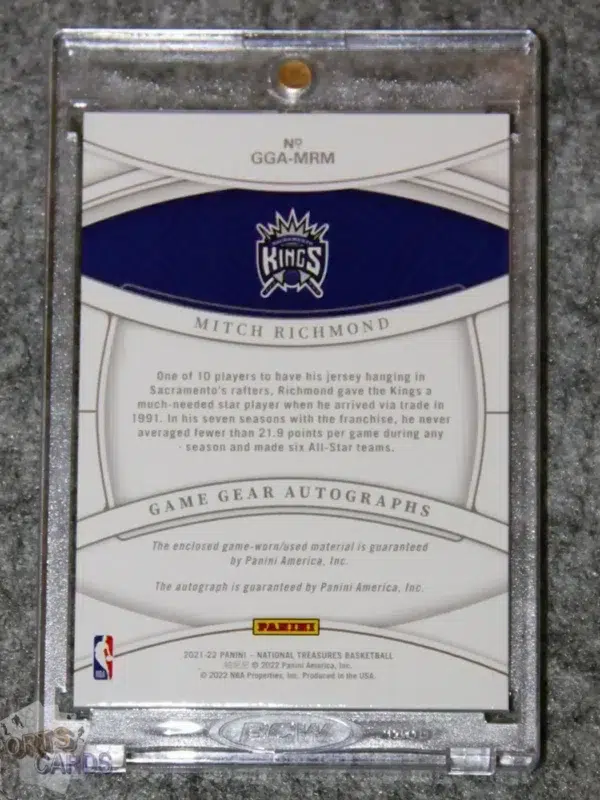 2021-22 Mitch Richmond #GGA-MRM Panini National Treasures Gear Autographs /25-back