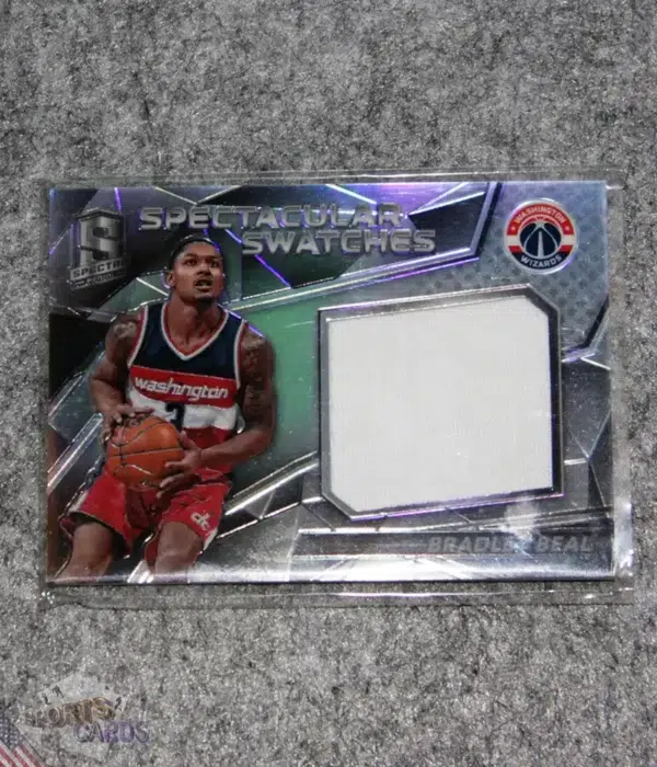2016-17 Bradley Beal #62 Panini Spectra Spectacular Swatches /149