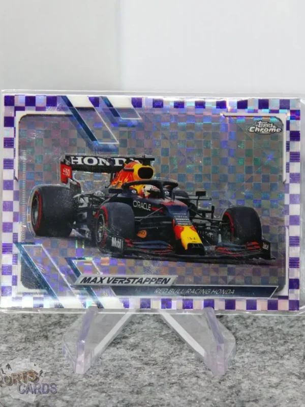 2021 Max Verstappen #98 Topps Chrome F1 Purple Checker Flag Refractor /199 - Afbeelding 3