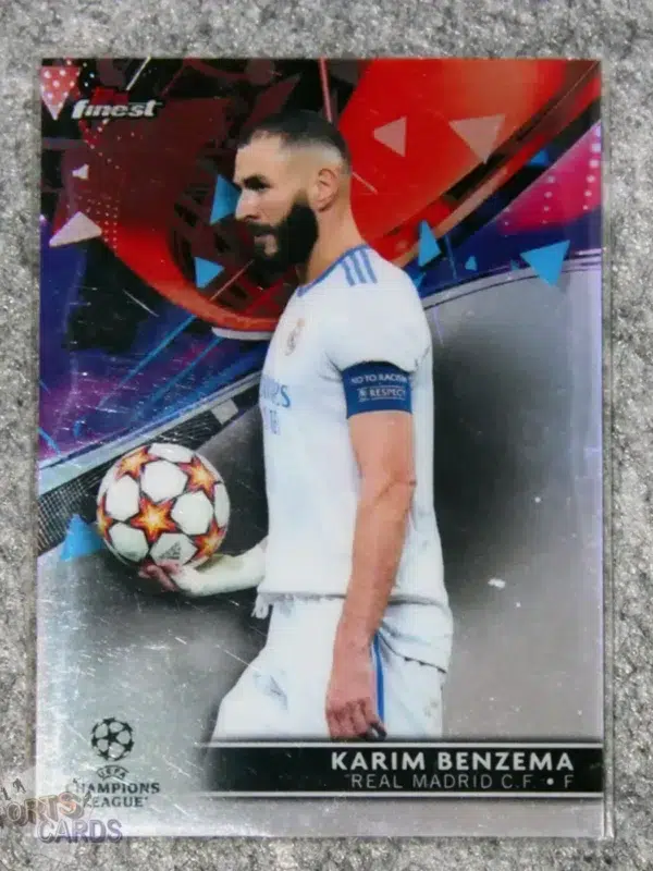 2021-22 Karim Benzema #46 Topps Finest UEFA Champions League Refractor-front