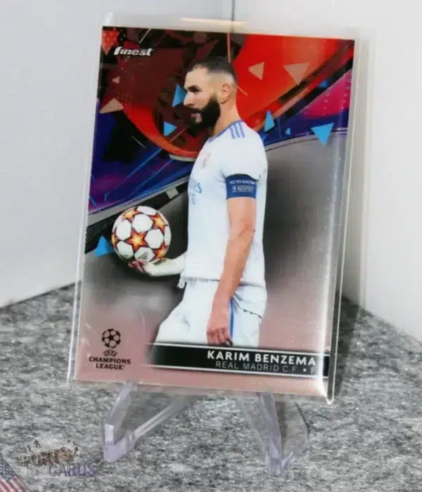 2021-22 Karim Benzema #46 Topps Finest UEFA Champions League Refractor-stand