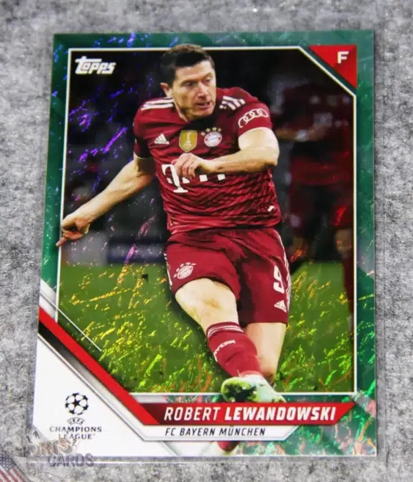 2021-22 Robert Lewandowski #108 Topps UEFA Champions League Aqua Foil