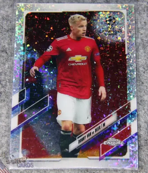 2020-21 Donny Van De Beek #82 Topps Chrome UEFA Champions League Speckle Refractor-front