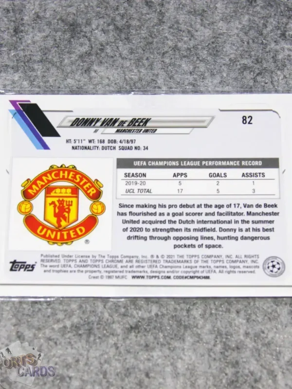 2020-21 Donny Van De Beek #82 Topps Chrome UEFA Champions League Speckle Refractor-back