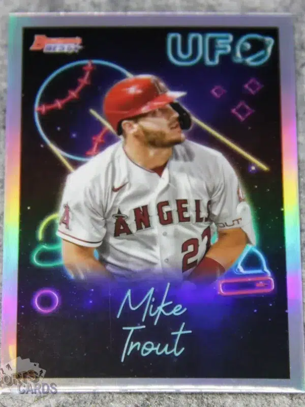 2022 Mike Trout #UFO1 Topps Bowman's Best UFO Refractor-front