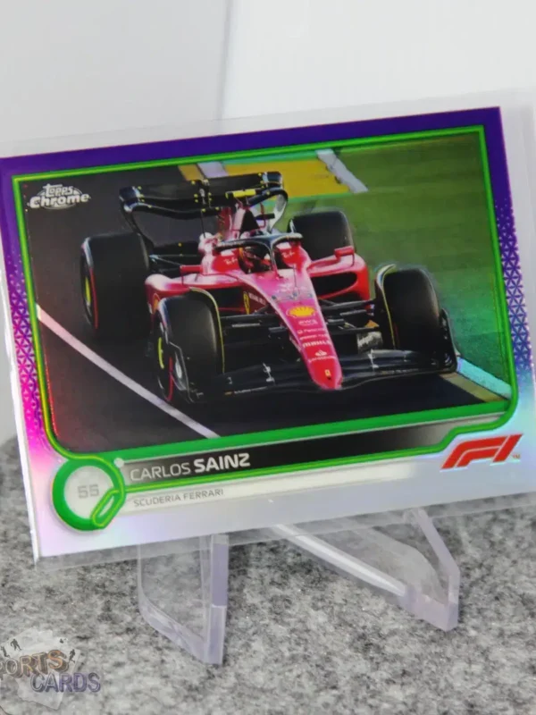 2022 Carlos Sainz #31 Topps Chrome F1 Scuderia Ferrari Purple Green Refractor SP-stand