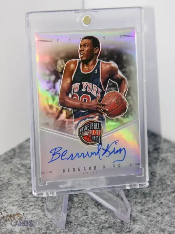 2021-22 Bernard King #SH-BKI Panini Basketball Hall of Fame Class of 2013 Silver Prizm Autograph - Afbeelding 3