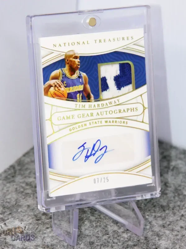 2021-22 Tim Hardaway #GGA-THW Panini National Treasures Game Gear Autographs /25-stand