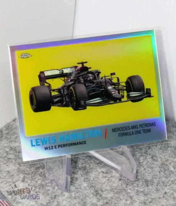 2021 Lewis Hamilton #T61-LH Topps Chrome 1961 Car W12 E Perfomance Refractor SP-stand