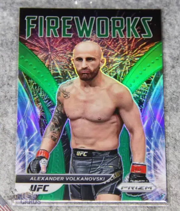 2022 Alexander Volkanovski #22 Panini Prizm UFC Fireworks Green Prizm-front
