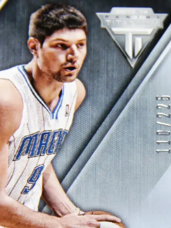 2013-14 Nikola Vucevic #5 Panini Titanium Reserve Signatures SN#110 - detail