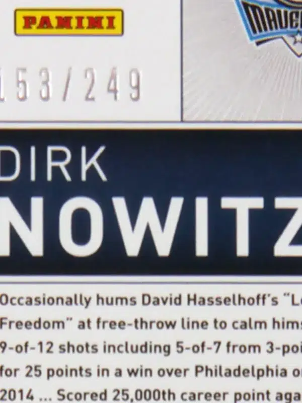 2014-15 Dirk Nowitzki #31 Panini Totally Certified Jerseys Red SN#153 - detail