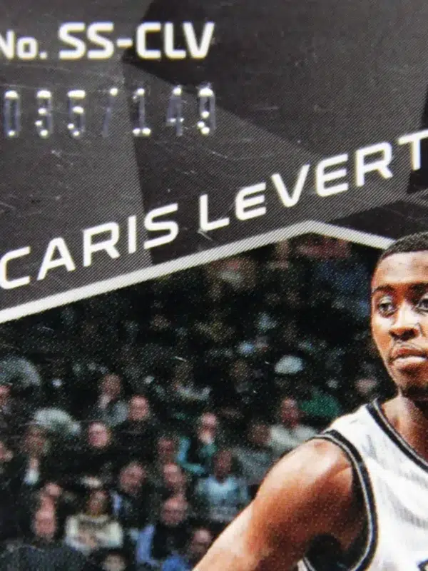 2016-17 Caris LeVert #SS-CLV Panini Spectra Spectacular Swatches RPA Silver Prizm RC SN#35 - detail
