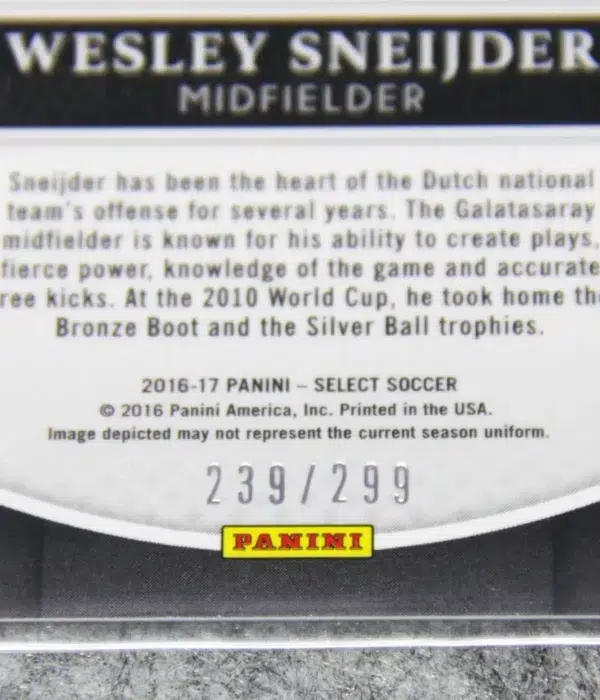 2016-17 Wesley Sneijder #41 Panini Select Blue SN#239 - detail