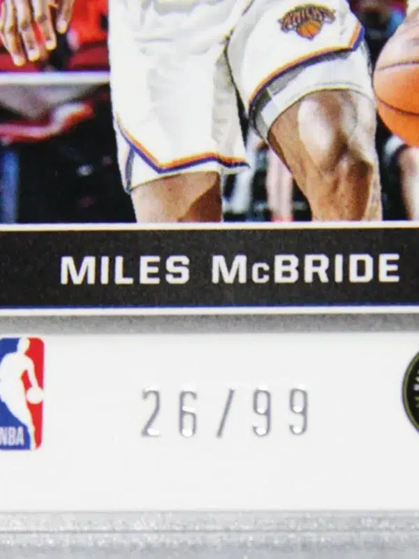 2021-22 Miles McBride #222 Panini Obsidian Jersey RC Auto SN#26 - detail