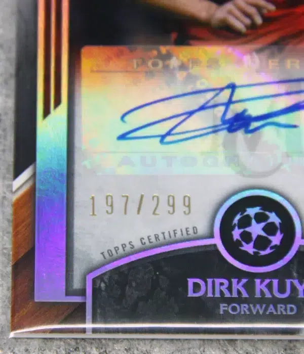 2022-23 Dirk Kuyt #AA-DK Topps UEFA Champions League Museum Collection Archival Autographs SN#197 - detail