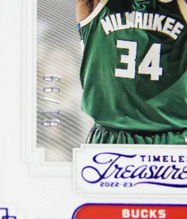 2022-23 Giannis Antetokounmpo #365 Panini Chronicles Timeless Treasures Blue SN#61 - detail