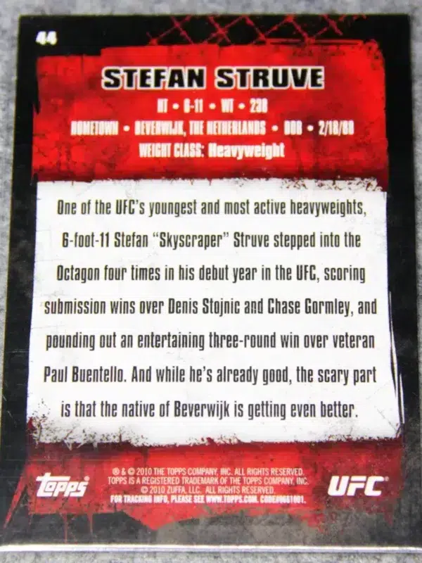 2010 Stefan Skyscraper Struve #44 Topps UFC Heavyweight Silver - back