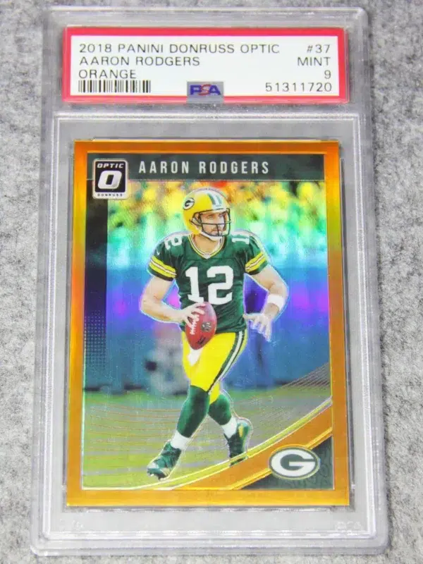 2018 Aaron Rodgers #37 Panini Donruss Optic Orange SN#19 PSA 9 MINT - front