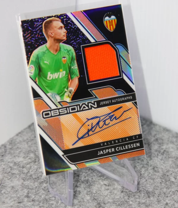 2020-21 Jasper Cillessen #JA-JCI Panini Obsidian Jersey Autographs Electric Etch Orange SN#7 - stand