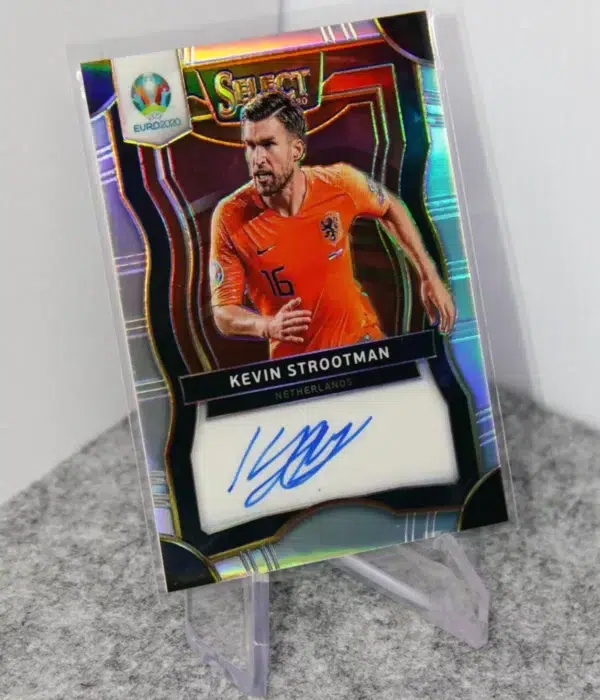 2020 Kevin Strootman #SI-KS Panini Select UEFA Euro2020 Signatures Silver Prizm - stand