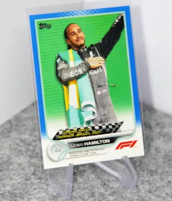 2022 Lewis Hamilton #169 Topps F1 GP Winner Brazil Blue Refractor SN#8 - stand