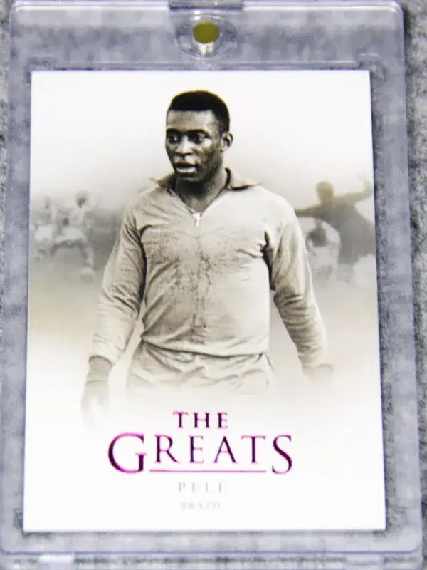 2023 Pele #112 Futera Unique World Football The Greats Ruby SN#01 - front