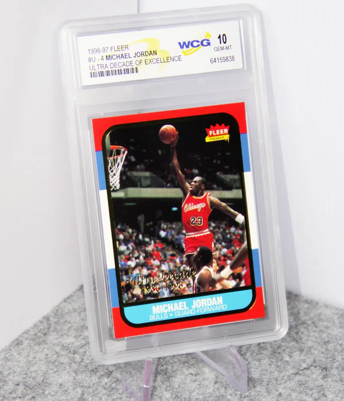 1996 Michael Jordan #U-4 Fleer Ultra Decade of Excellence WCG 10 GEM MT - stand