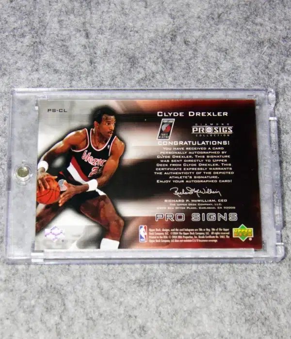 2004-05 Clyde Drexler #PS-CL Upper Deck Diamond Pro Sigs Collection Pro Signs Autograph - back