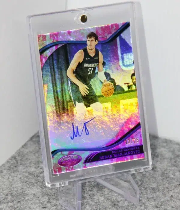 2020-21 Boban Marjanovic #CS-BBM Panini Certified Signatures Pink Camo Autograph SN#13 - stand