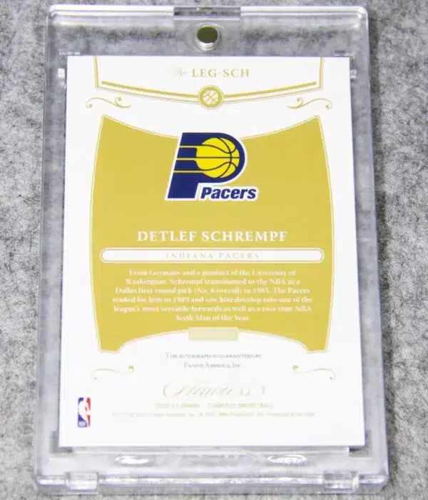 2020-21 Detlef Schrempf #LEG-SCH Panini Flawless Legendary Scripts Autograph Silver SN#18 - back
