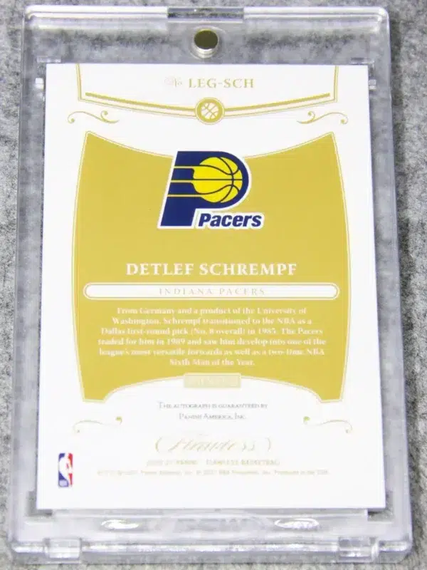 2020-21 Detlef Schrempf #LEG-SCH Panini Flawless Legendary Scripts Autograph Silver SN#18 - back