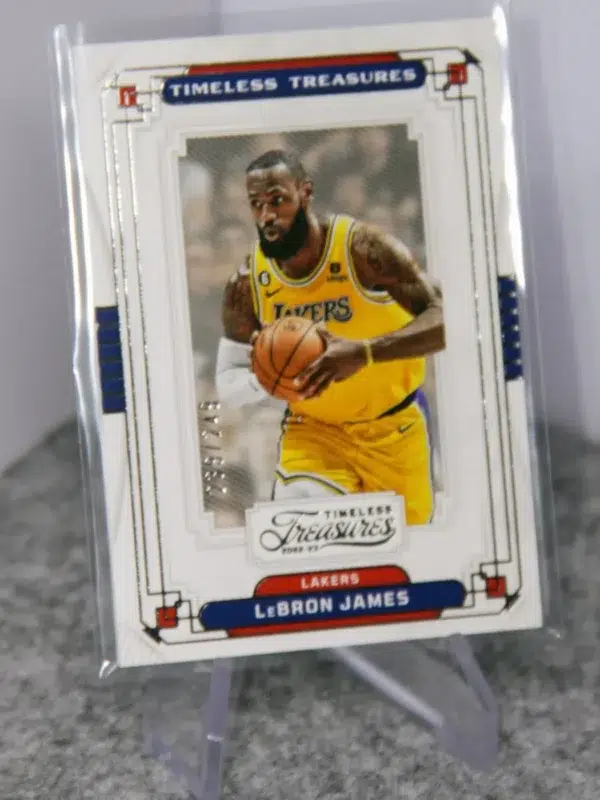 2022-23 LeBron James #367 Panini Chronicles Timeless Treasures SN#239 - stand